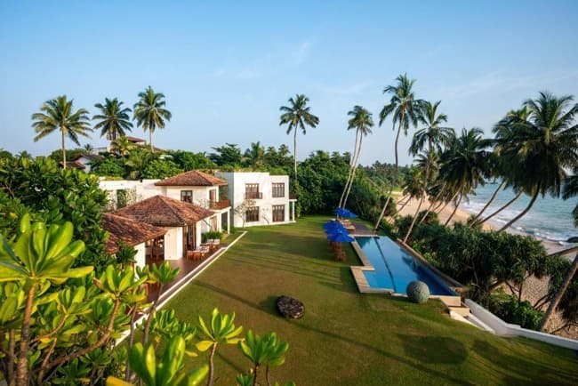 Leisure & Holiday Tourism